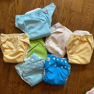 Set of 7 Fuzzibunz size Medium Adjustable Cloth Diapers